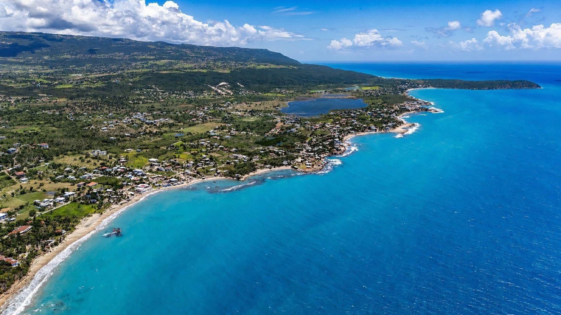 Aerial view of Treasure Beach's coastline